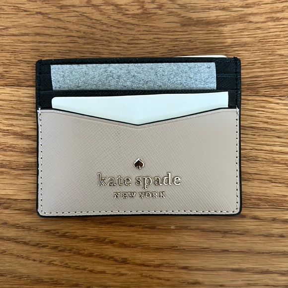 kate spade Handbags - NWT Kate Spade Staci Colorblock Saffiano Leather Cardholder